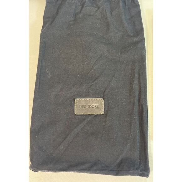 Theodore Black Leather Notebook Cover & Dust Cover EUC Distressed Professional - Picture 8 of 8